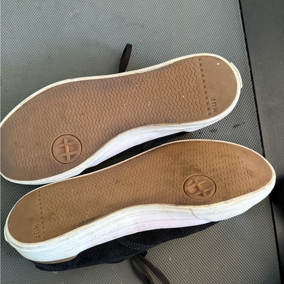 HUF Black Classic Lo Shoes Men’s Size 9 - Picture 8 of 8